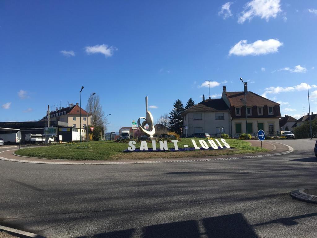 Studios Lora Rm 860 Saint-Louis  Exteriör bild