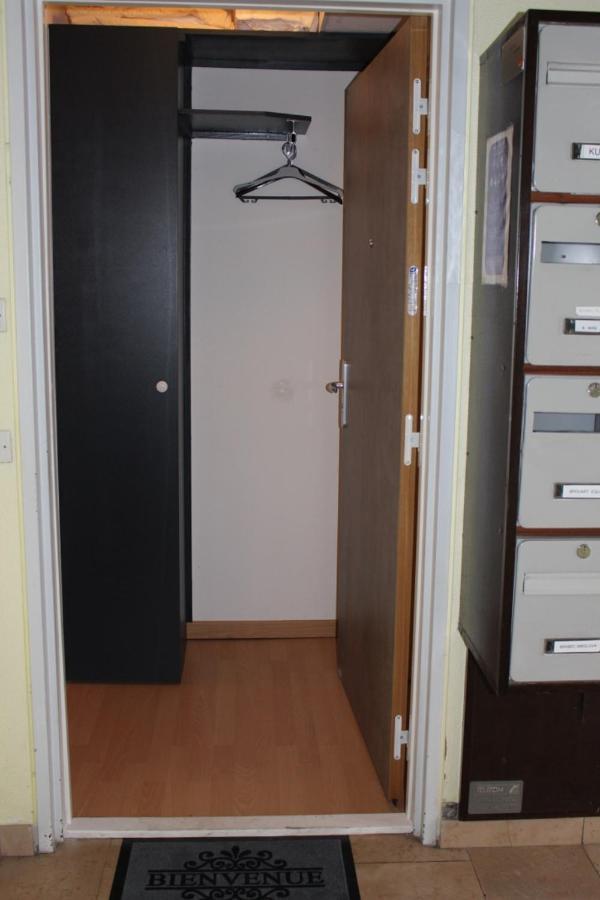 Studios Lora Rm 860 Saint-Louis  Exteriör bild