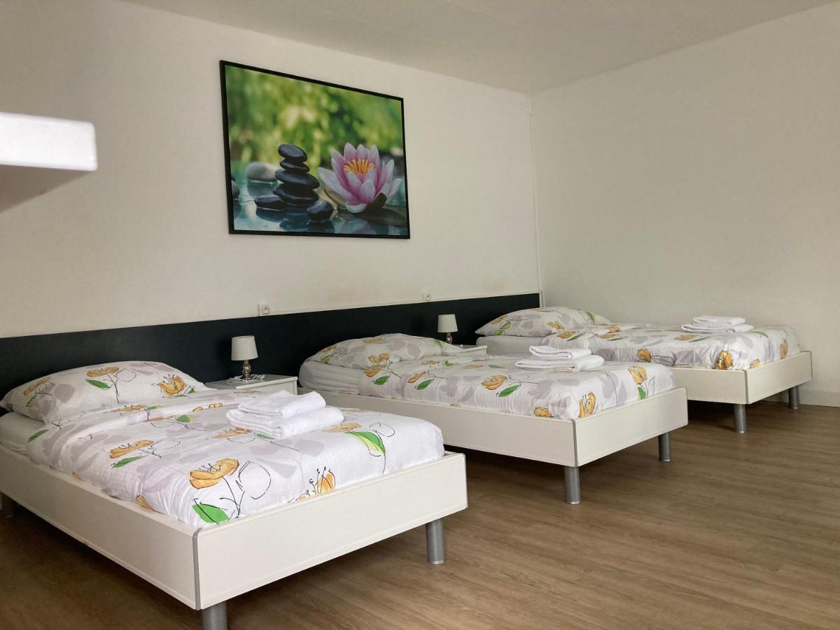 Studios Lora Rm 860 Saint-Louis  Exteriör bild